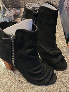 Express Women's Black Peep-Toe Ankle Boots